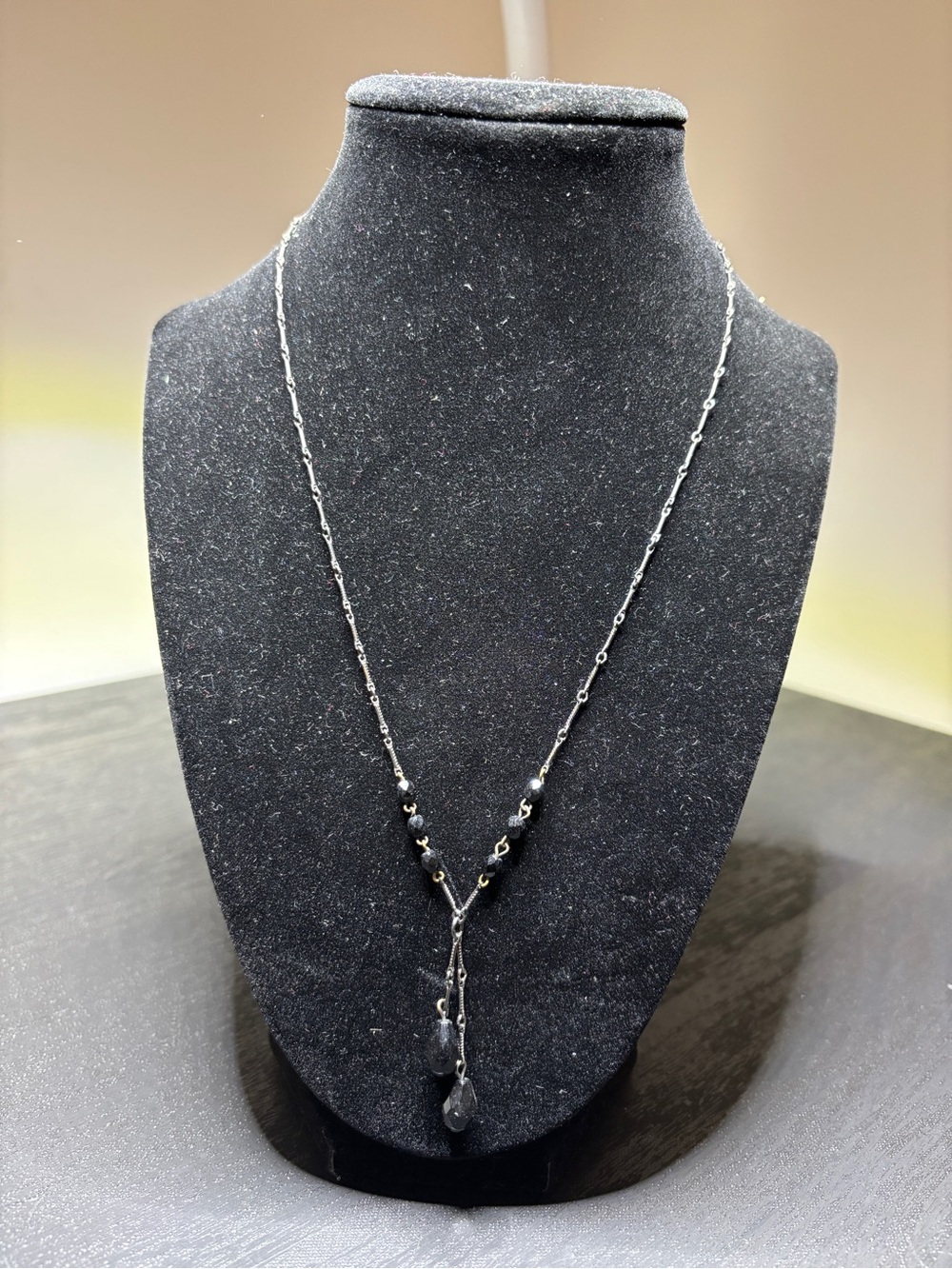 Elegant Black Bead Y-Necklace - Women Jewelry
